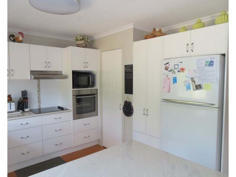 46 Sugarloaf Road, Stanthorpe QLD 4380