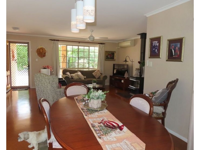 46 Sugarloaf Road, Stanthorpe QLD 4380