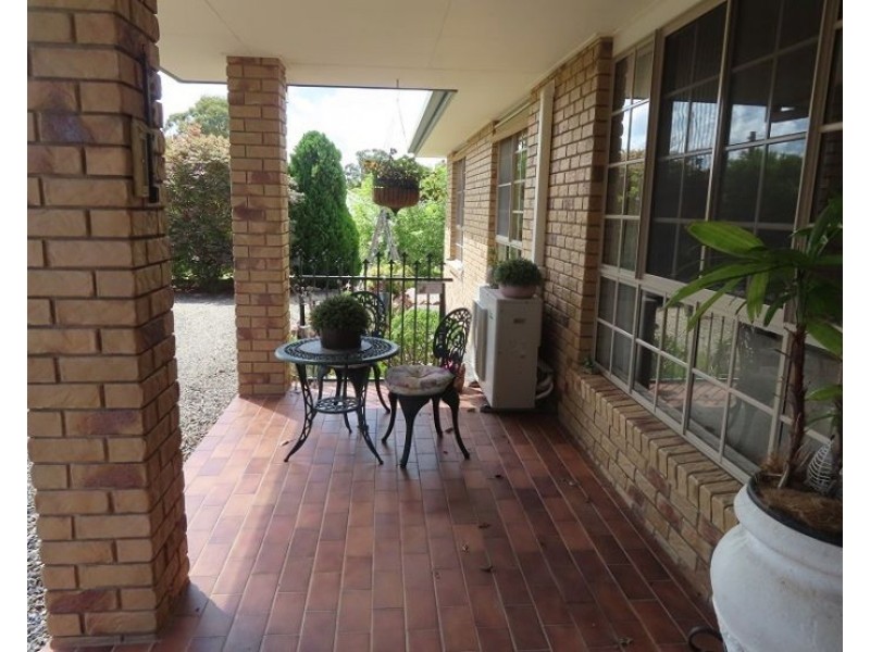 46 Sugarloaf Road, Stanthorpe QLD 4380