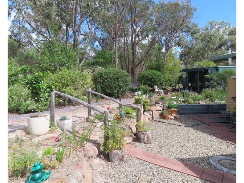 46 Sugarloaf Road, Stanthorpe QLD 4380