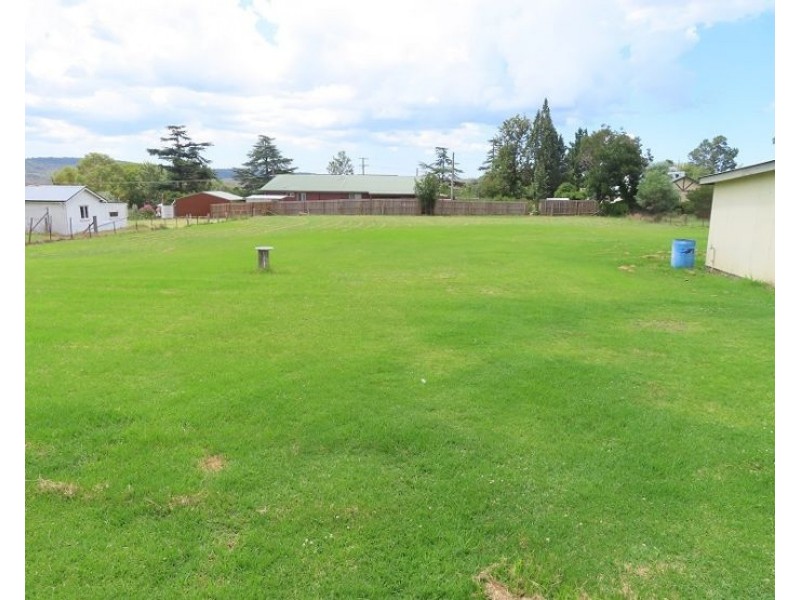 30 Lock Street, Stanthorpe QLD 4380