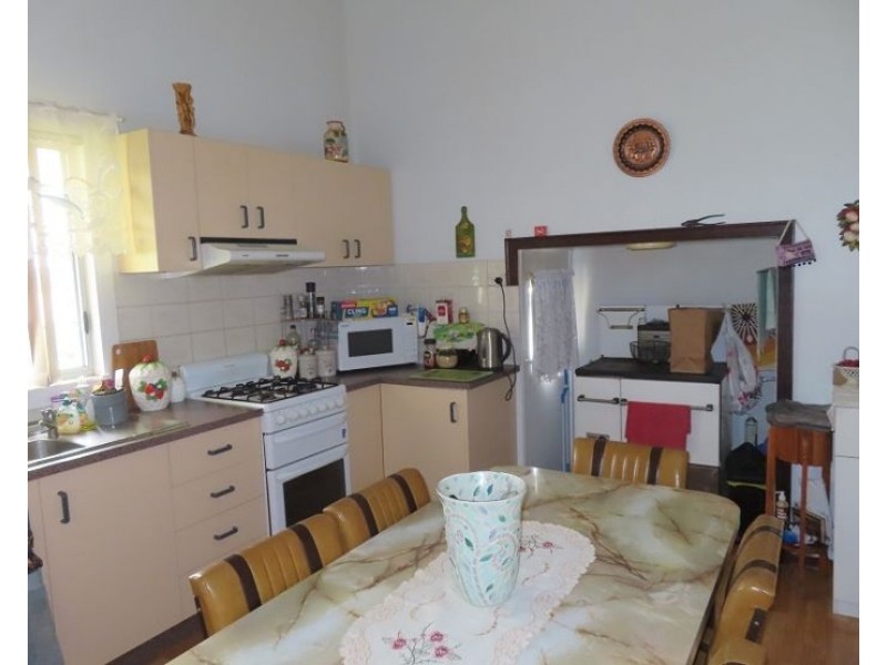 30 Lock Street, Stanthorpe QLD 4380