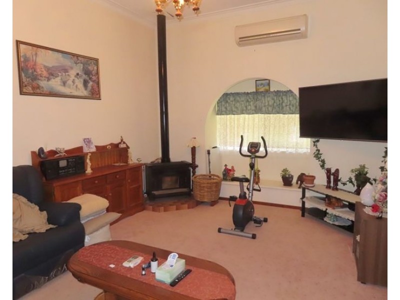 30 Lock Street, Stanthorpe QLD 4380