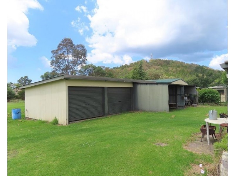 30 Lock Street, Stanthorpe QLD 4380