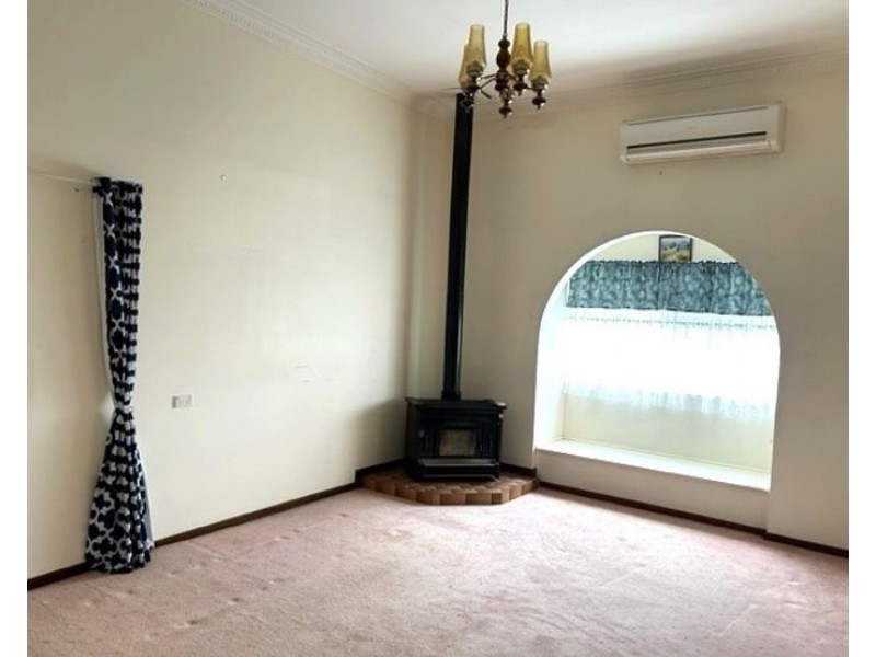 30 Lock Street, Stanthorpe QLD 4380