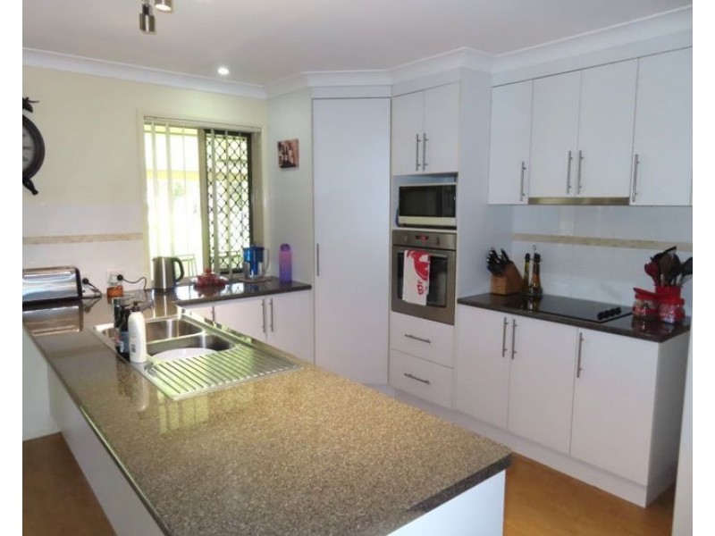 15 Bau Court, Applethorpe QLD 4378