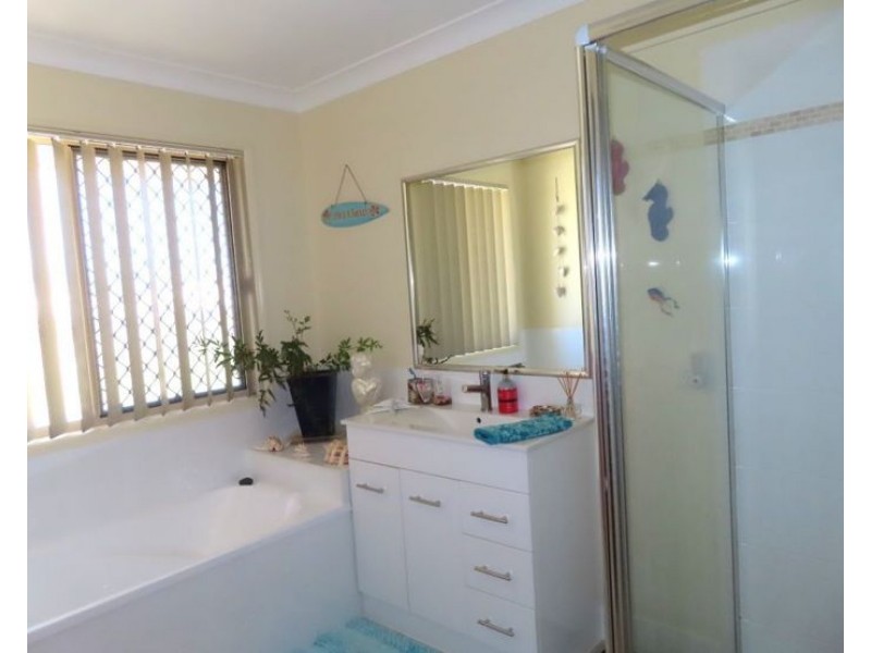 15 Bau Court, Applethorpe QLD 4378