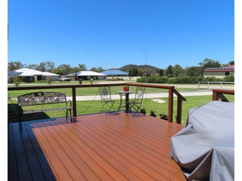 15 Bau Court, Applethorpe QLD 4378