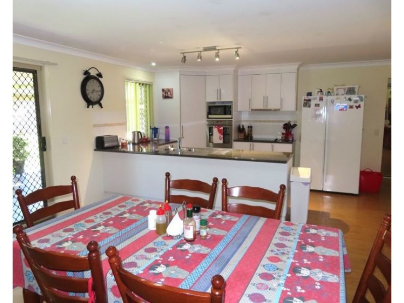 15 Bau Court, Applethorpe QLD 4378