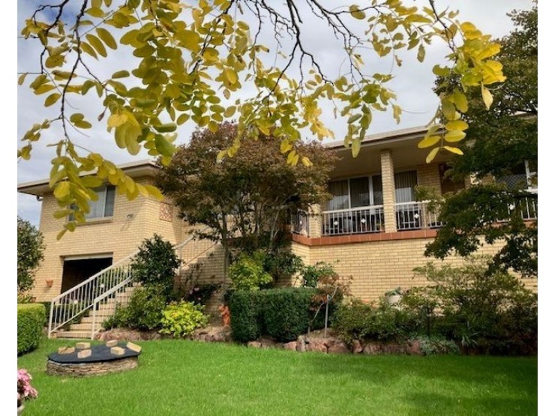 16 Smith Street, Stanthorpe QLD 4380