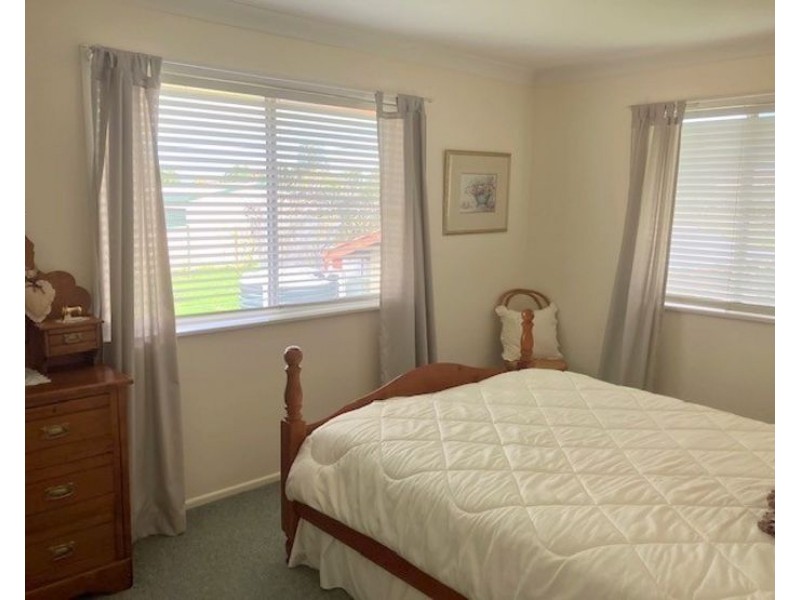 16 Smith Street, Stanthorpe QLD 4380