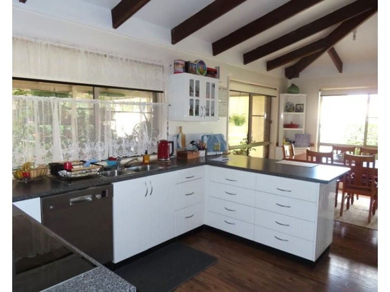 204 Thulimbah School Road, Cottonvale QLD 4375
