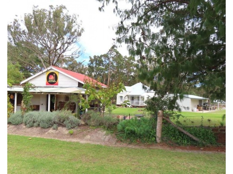 12 McCosker Drive, Dalveen QLD 4374