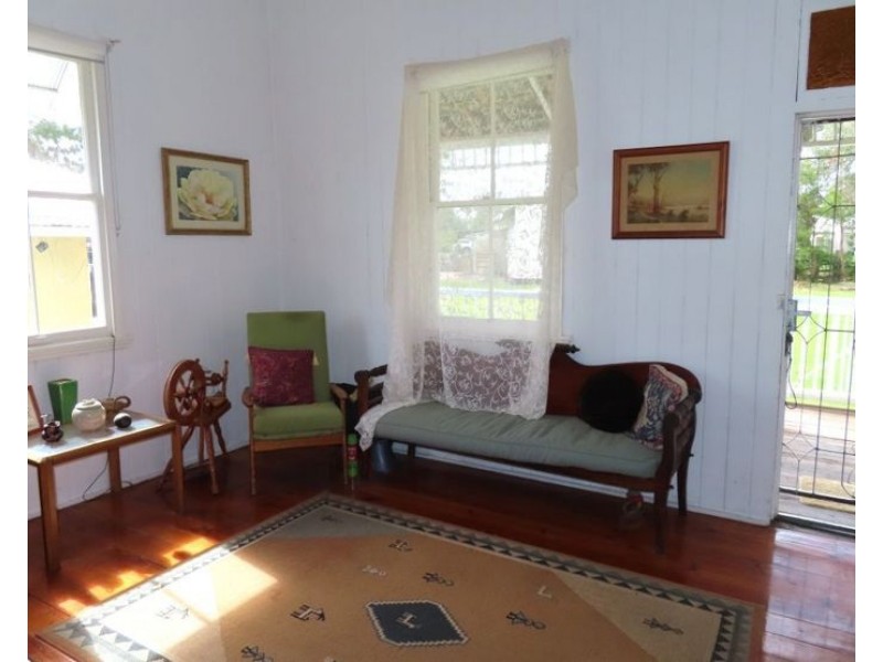 12 McCosker Drive, Dalveen QLD 4374