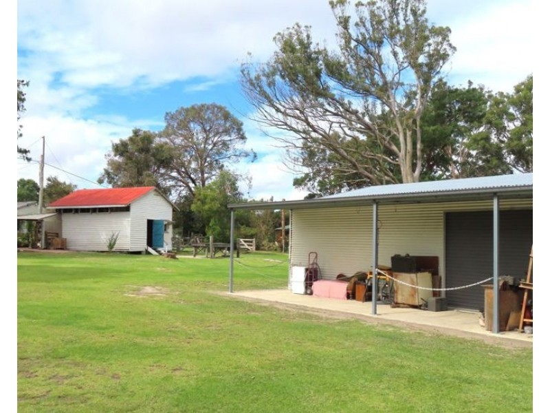 12 McCosker Drive, Dalveen QLD 4374