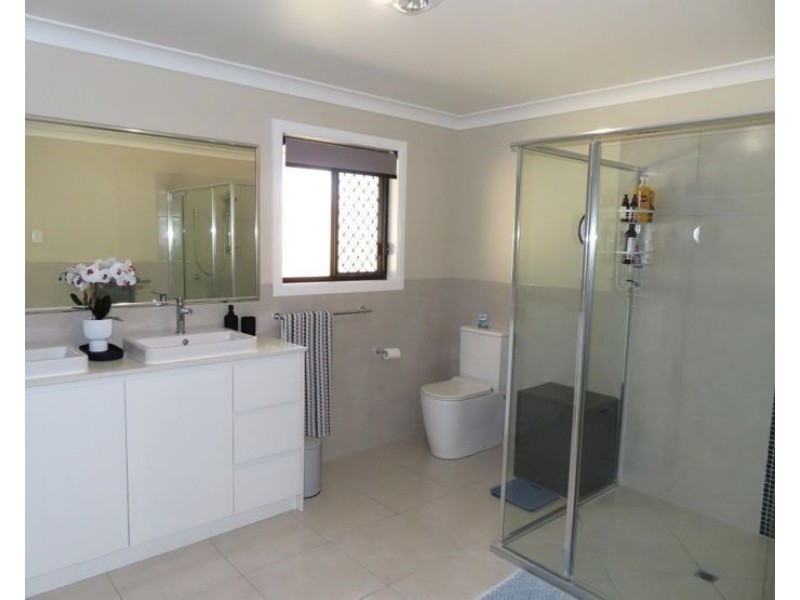 124A Folkestone Street, Stanthorpe QLD 4380