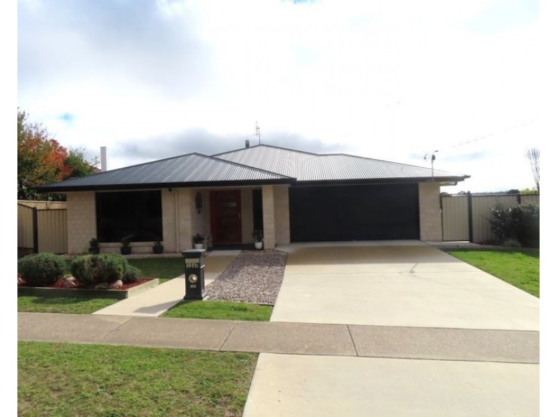 124A Folkestone Street, Stanthorpe QLD 4380