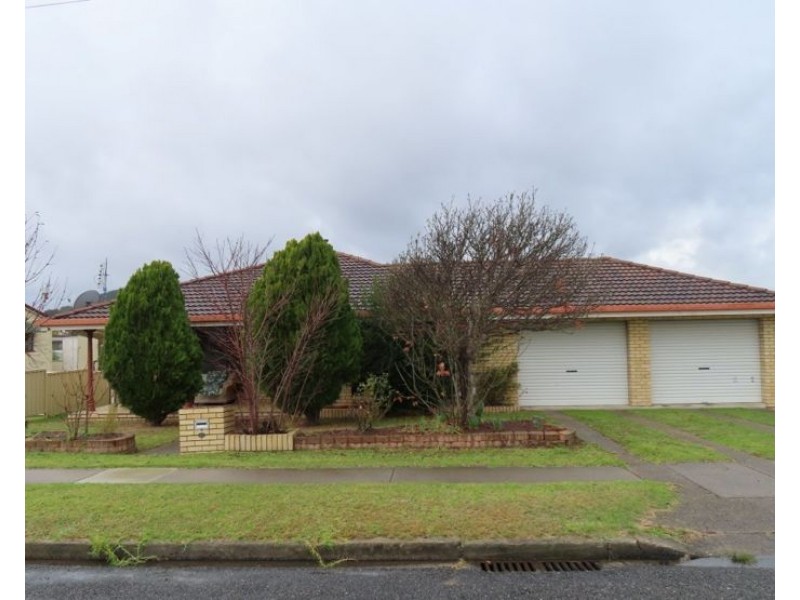 37 Archibald Street, Stanthorpe QLD 4380