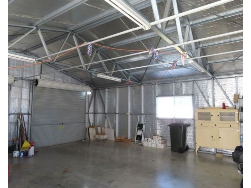 22 Pioneers Parade, Stanthorpe QLD 4380