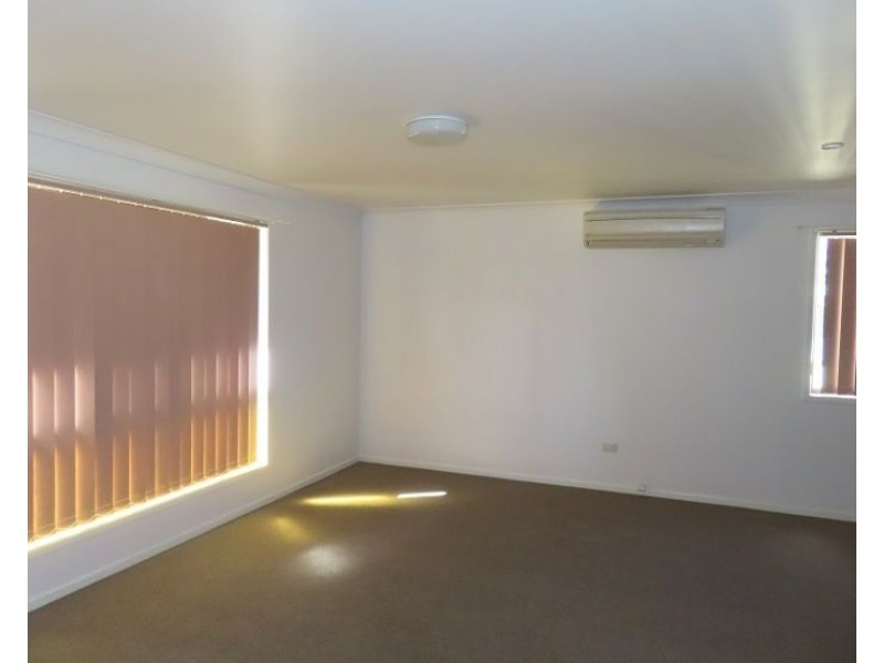 1 Pierpoint Street, Stanthorpe QLD 4380