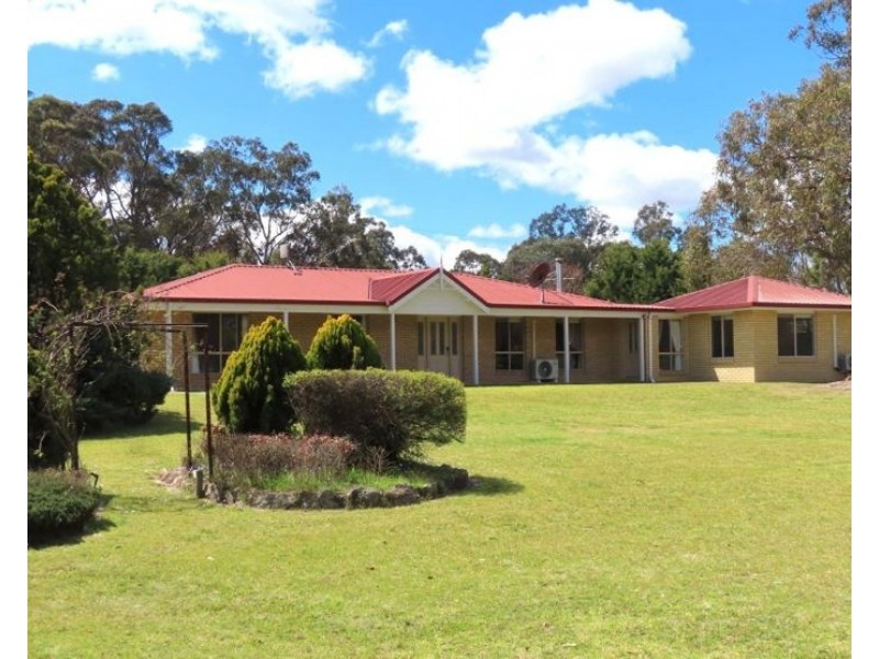 12 Plant Lane, Applethorpe QLD 4378