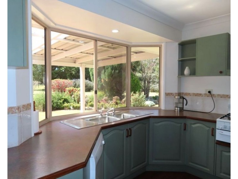 12 Plant Lane, Applethorpe QLD 4378