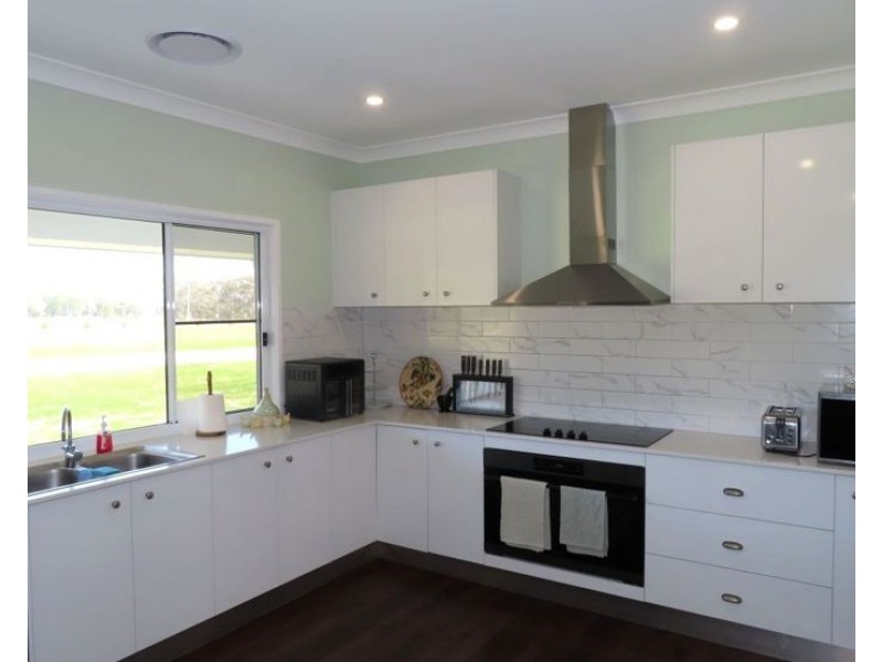 208 Thulimbah School Road, Cottonvale QLD 4375