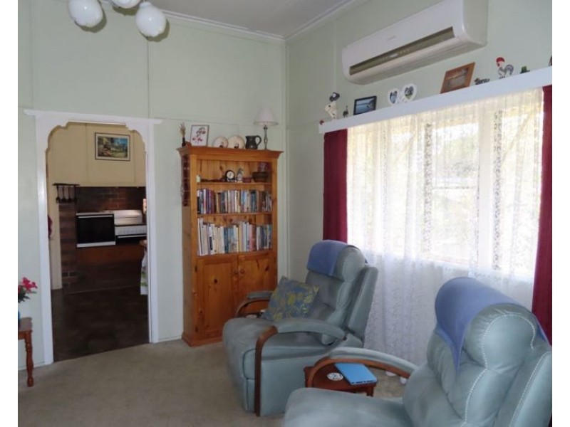119 Folkestone Street, Stanthorpe QLD 4380