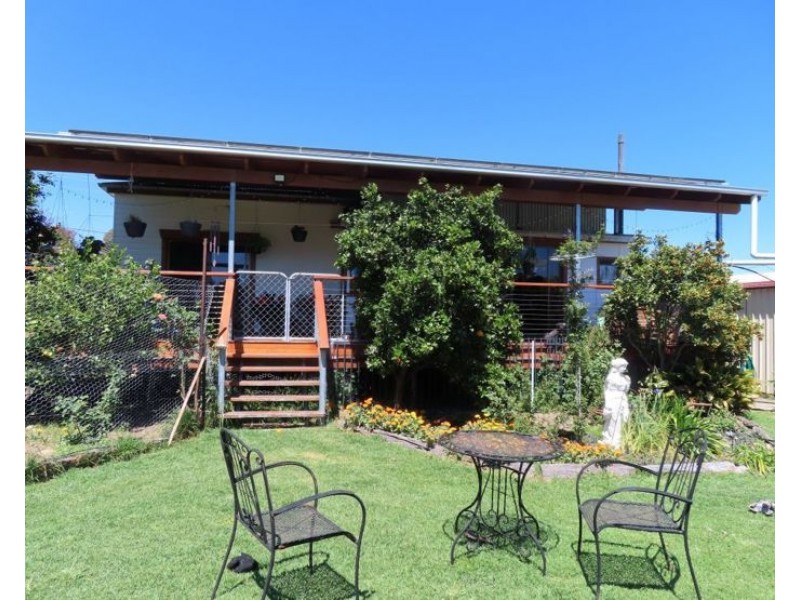 10 Munson Lane, Thulimbah QLD 4376