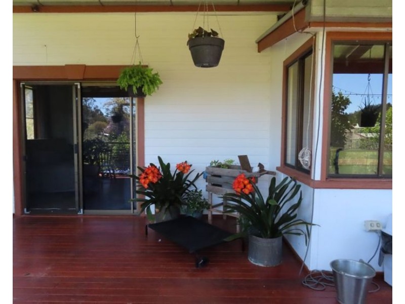 10 Munson Lane, Thulimbah QLD 4376