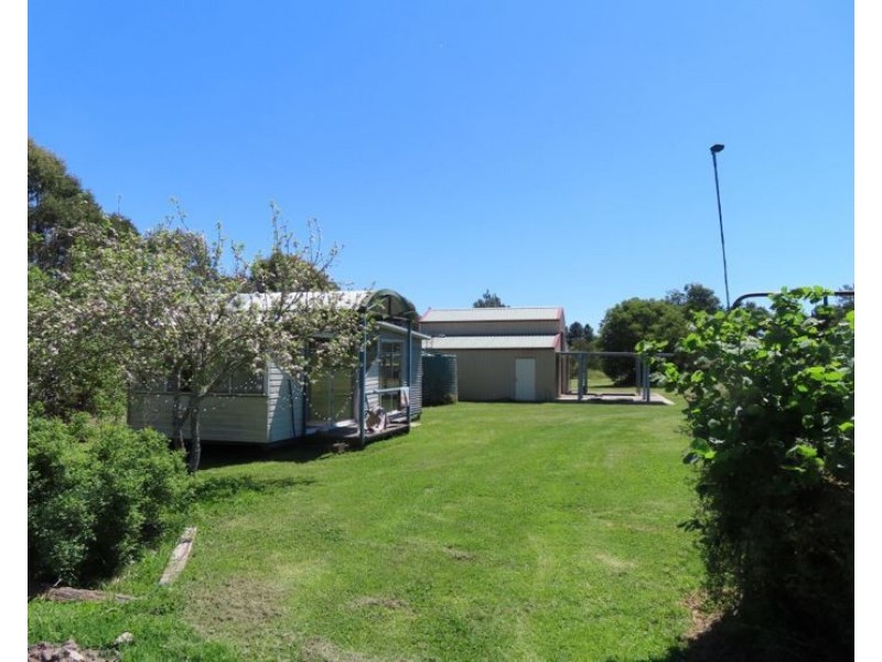 10 Munson Lane, Thulimbah QLD 4376