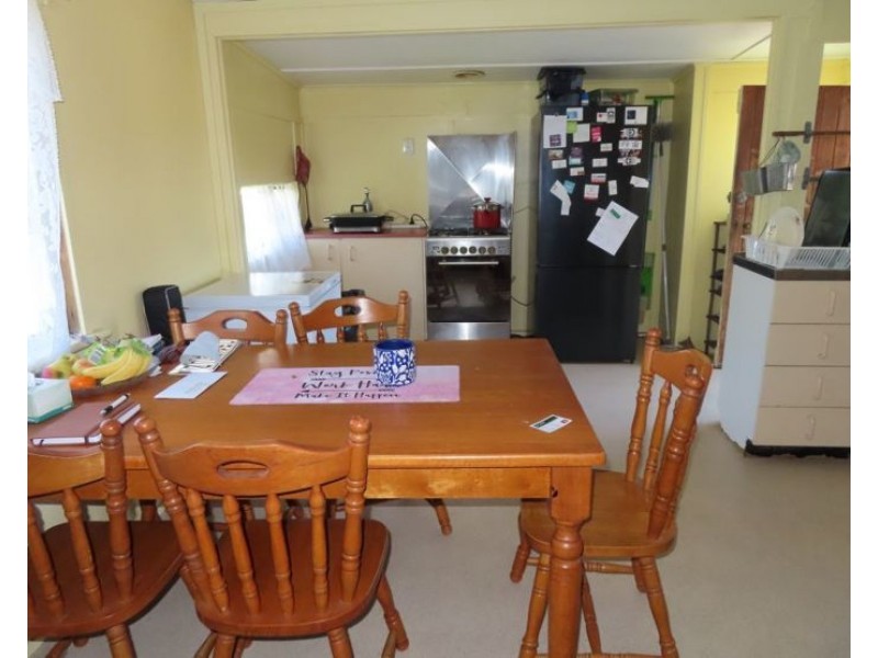 10 Munson Lane, Thulimbah QLD 4376