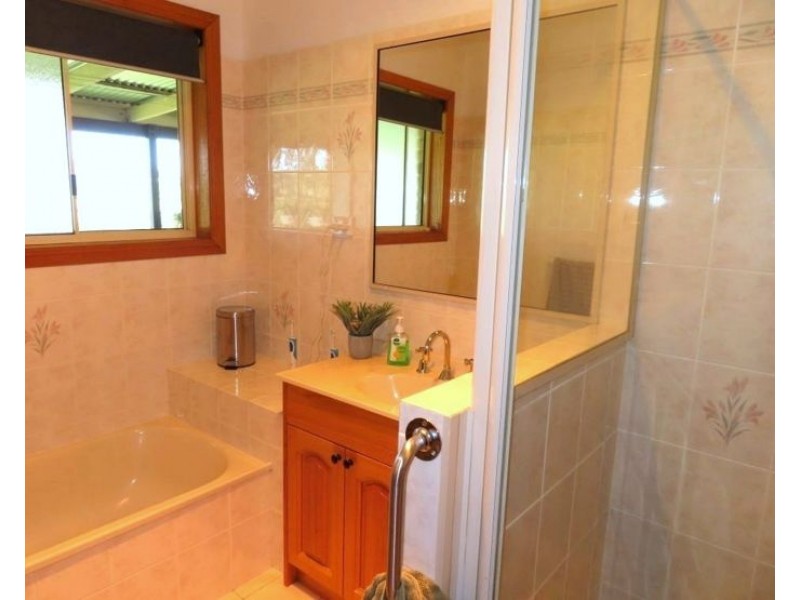 4 Curran Lane, Applethorpe QLD 4378