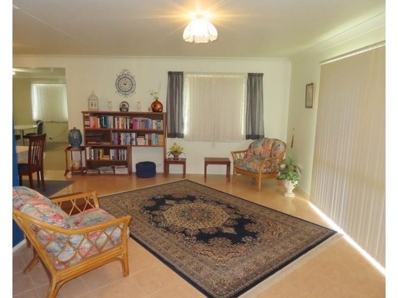 7 Forrest Street, Glen Aplin QLD 4381