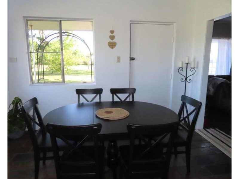 120 Pradella Road, Pozieres QLD 4352