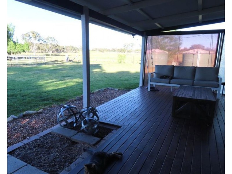 120 Pradella Road, Pozieres QLD 4352