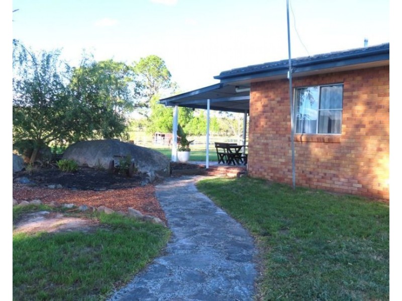 120 Pradella Road, Pozieres QLD 4352
