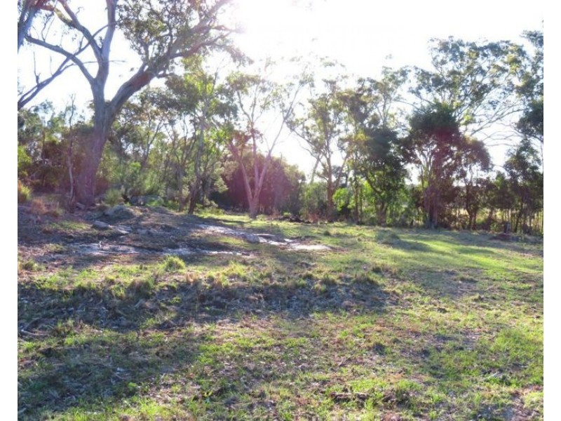 120 Pradella Road, Pozieres QLD 4352