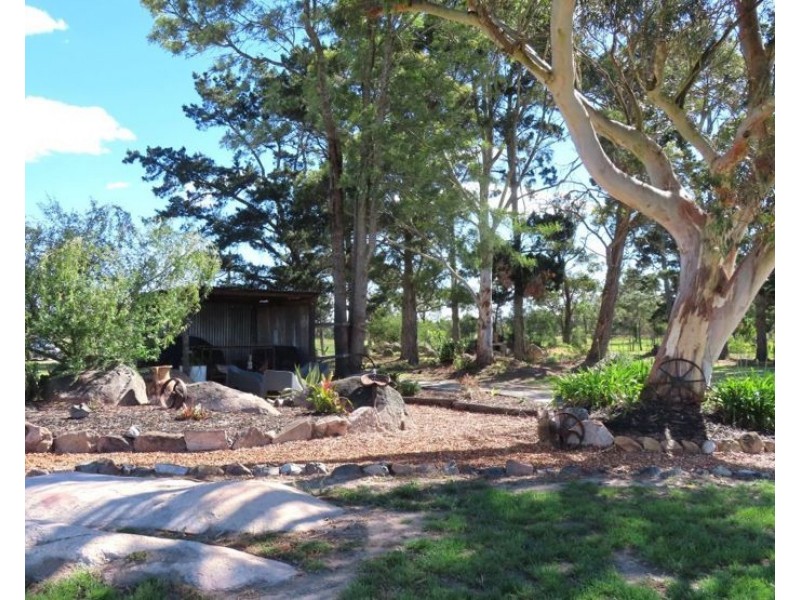 120 Pradella Road, Pozieres QLD 4352