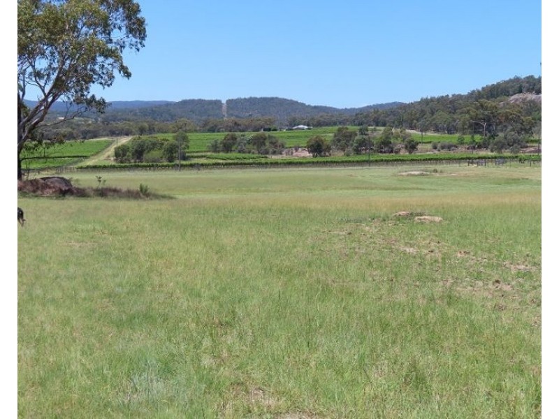 Bents Road, Ballandean QLD 4382