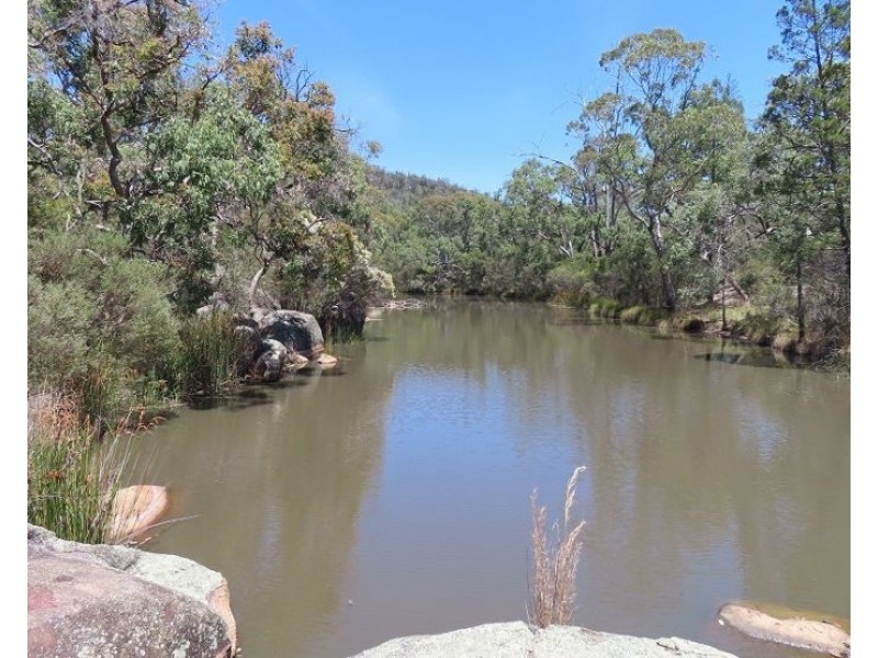 Bents Road, Ballandean QLD 4382