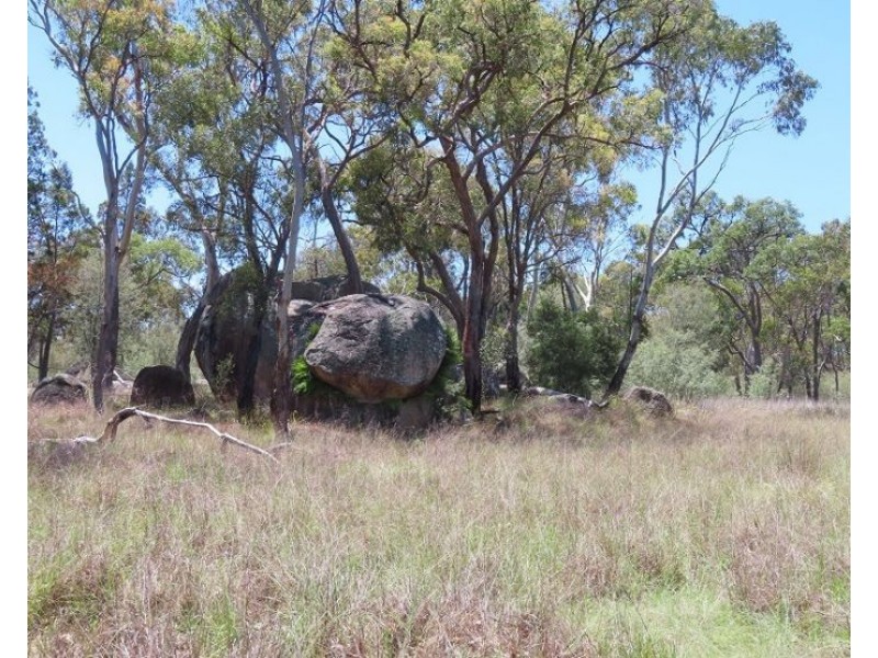 Bents Road, Ballandean QLD 4382