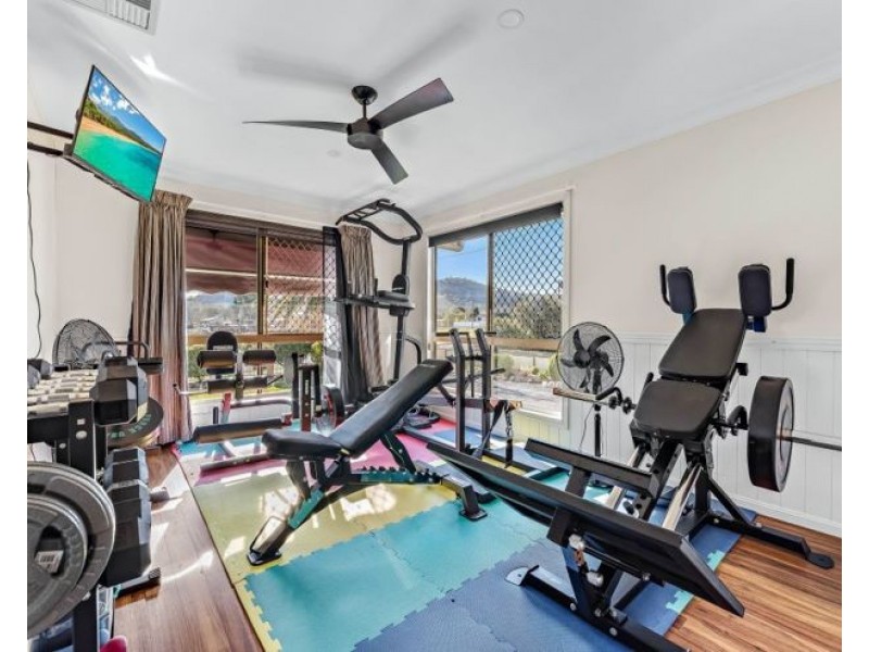 5 Talc Street, Stanthorpe QLD 4380