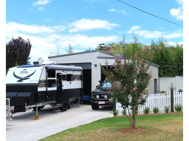 13 Garden Street, Stanthorpe QLD 4380