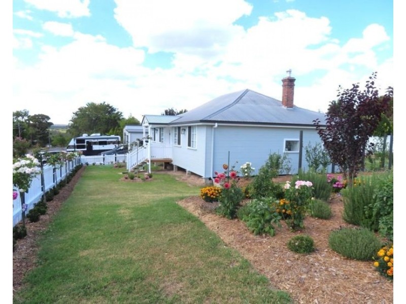 13 Garden Street, Stanthorpe QLD 4380