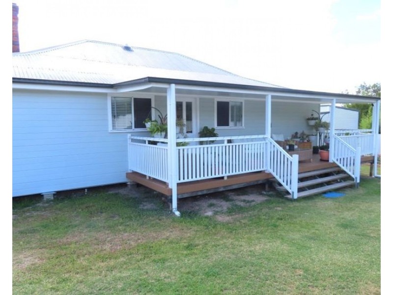 13 Garden Street, Stanthorpe QLD 4380