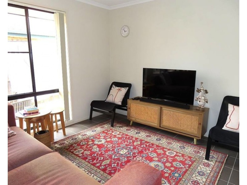 Unit 3 40 Short Street, Stanthorpe QLD 4380