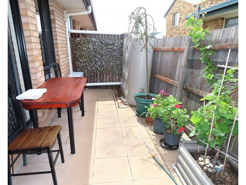 Unit 3 40 Short Street, Stanthorpe QLD 4380