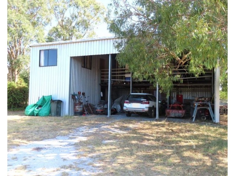 98 McKechnie Road, Stanthorpe QLD 4380