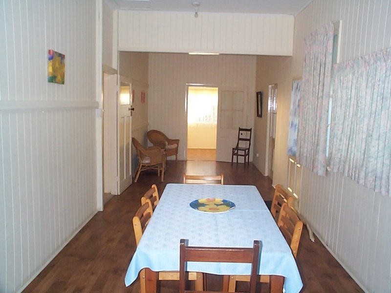 6 Bridge Street, Stanthorpe QLD 4380